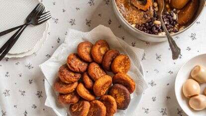 קציצות לחם | גיא אשכנזי, Agency Karela