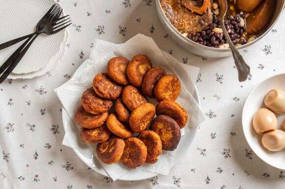 קציצות לחם | גיא אשכנזי, Agency Karela