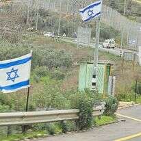 פרויקט הדגלים לאורך כביש 60 | דוברות בנימין פרויקט הדגלים לאורך כביש 60 | דוברות בנימין