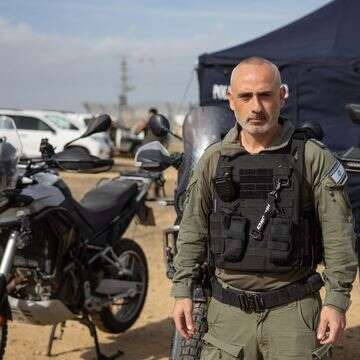 נצ"מ אבוטבול בתראבין | לירון מולדובן נצ"מ אבוטבול בתראבין | לירון מולדובן