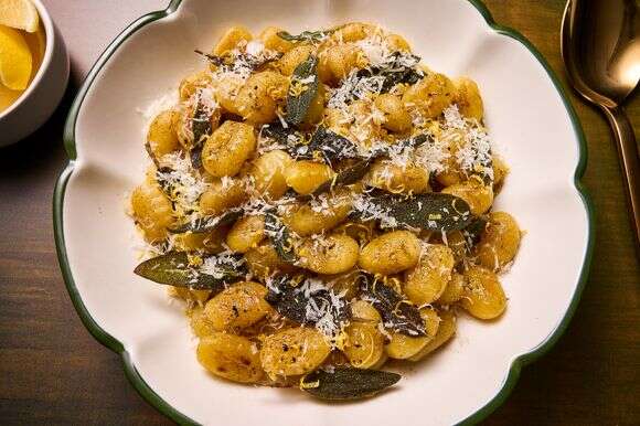 ניוקי עם חמאה חומה ומרווה | לורן בולבין/הוושינגטון פוסט