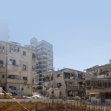 מתוך ההריסות | לירון מולדובן מתוך ההריסות | לירון מולדובן