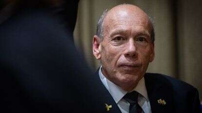 מתניהו אנגלמן | יונתן זינדל, פלאש 90