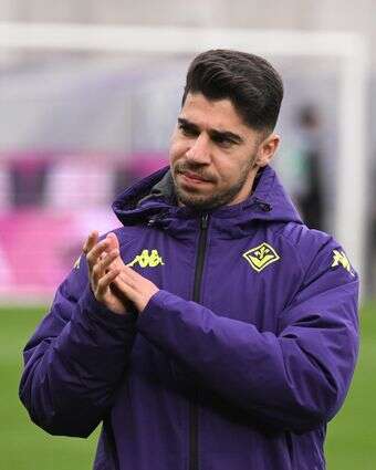 מנור סולומון, שחקן פיורנטינה, לפני משחק הכדורגל האיטלקי פיורנטינה נגד קרמונזה באצטדיון ארטמיו פרנקי בפירנצה, איטליה | EPA