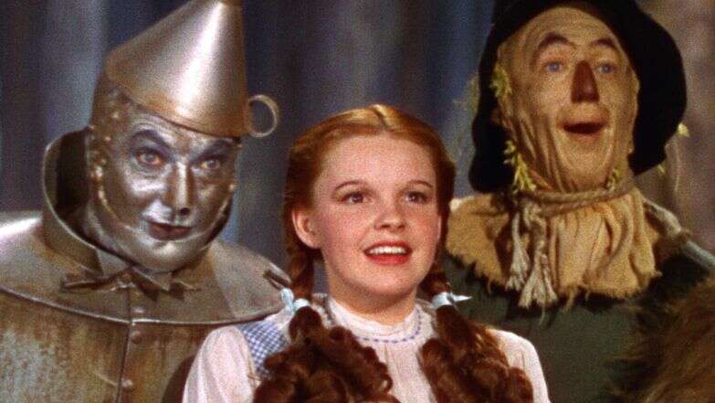 הרמת מסך דף הבית | מתוך הסרט