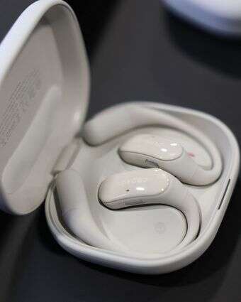 אוזניות אלחוטיות | AFP