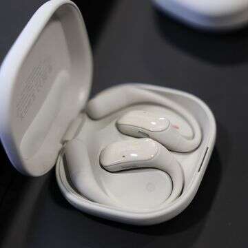 אוזניות אלחוטיות | AFP אוזניות אלחוטיות | AFP