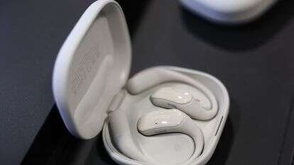 אוזניות אלחוטיות | AFP