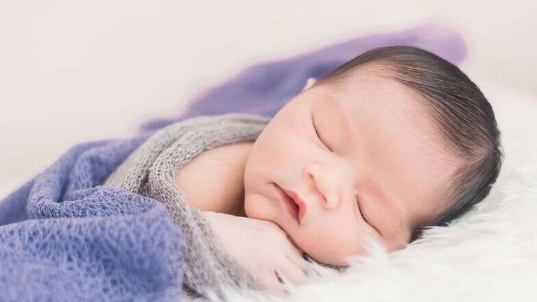 השנה הראשונה עם תינוק מביאה איתה אתגרים וגם הרבה רגעים של התרגשות | שאטרסטוק