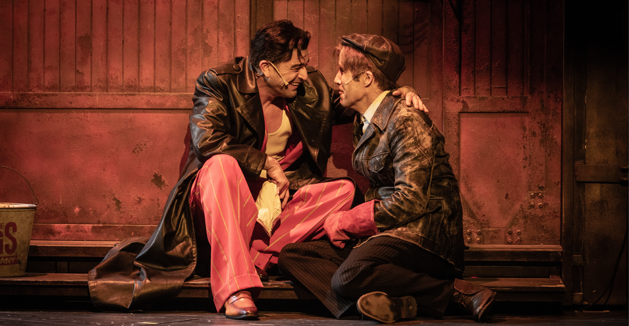 שלוש שעות על הבמה. מתוך ההצגה | שחר רומנו