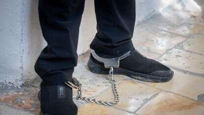 מעצר אילוסטרציה | חיים גולדברג - פלאש 90