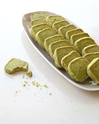 עוגיות חמאה ותה ירוק | אפרת ליכטנשטט