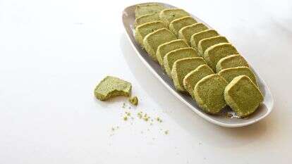 עוגיות חמאה ותה ירוק | אפרת ליכטנשטט עוגיות חמאה ותה ירוק | אפרת ליכטנשטט