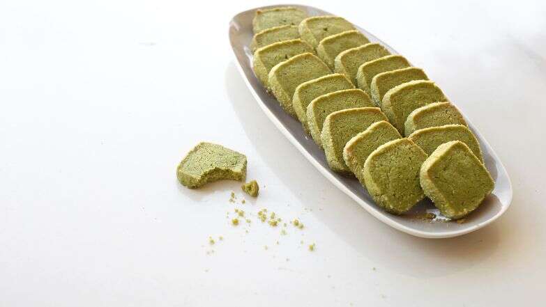 עוגיות חמאה ותה ירוק | אפרת ליכטנשטט