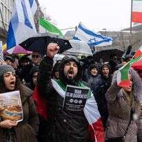 הפגנות נגד המשטר האיראני בגרמניה | EPA