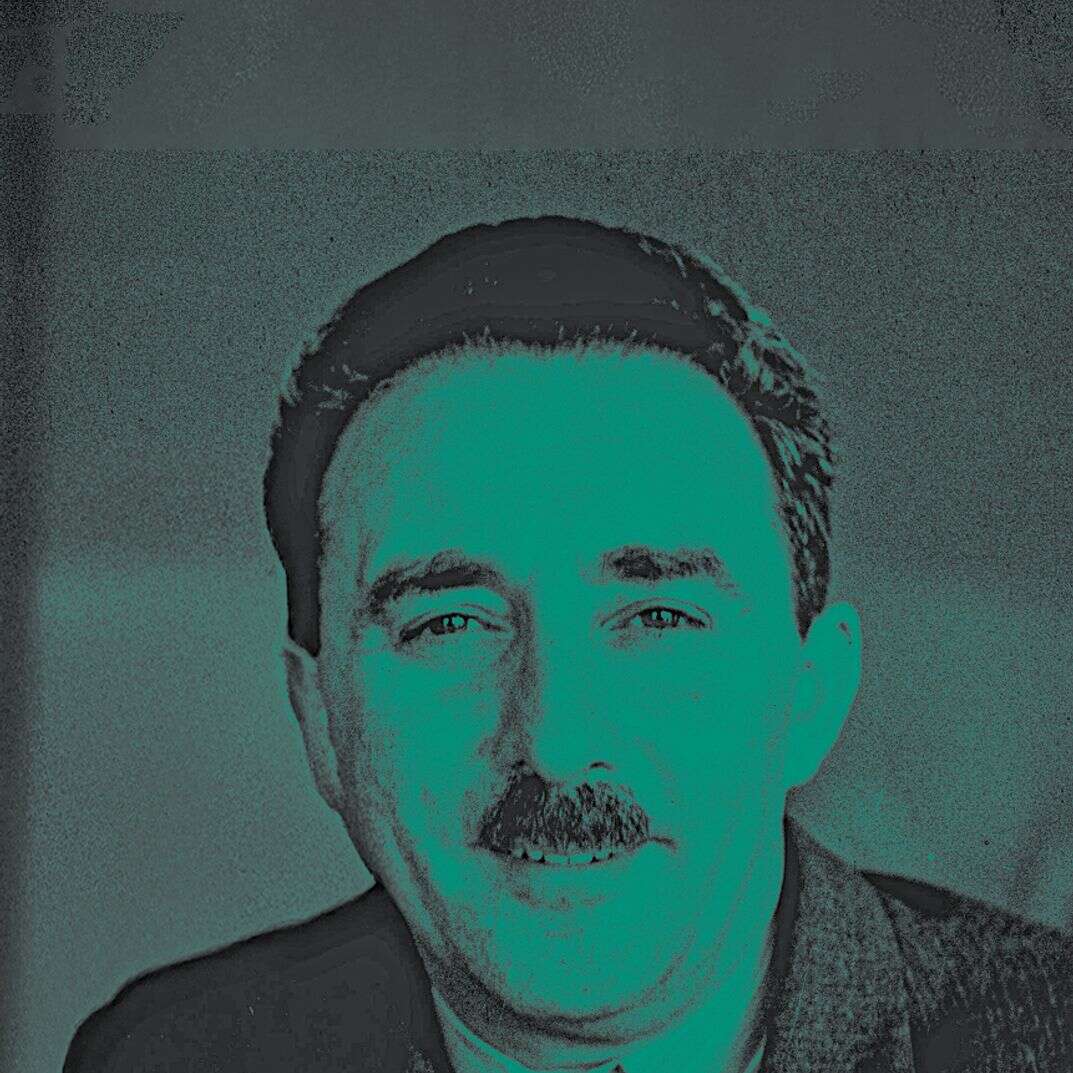 ראש ממשלת הצללים | פין הנס - לע"מ