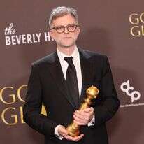 במאי הסרטים האמריקאי פול תומאס אנדרסון, זוכה פרס הסרט הטוב ביותר - מוזיקלי או קומי על "קרב רודף קרב" | AFP