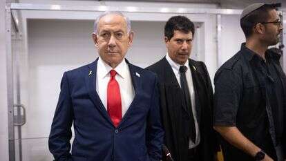 רה"מ נתניהו באולם בית המשפט | מרים אלסטר, פלאש 90