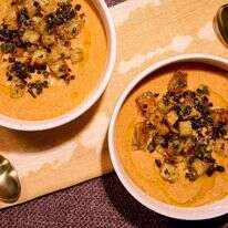 מרק שום ולחם | לורן בולבין/הוושינגטון פוסט