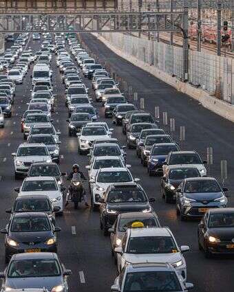 פקק תנועה בכבישי איילון | יהושע יוסף, פלאש 90 פקק תנועה בכבישי איילון | יהושע יוסף, פלאש 90