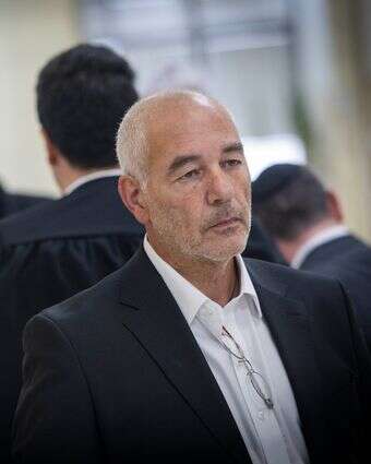 רונאל פישר בבית המשפט, היום | Chaim Goldberg/Flash90 רונאל פישר בבית המשפט, היום | Chaim Goldberg/Flash90