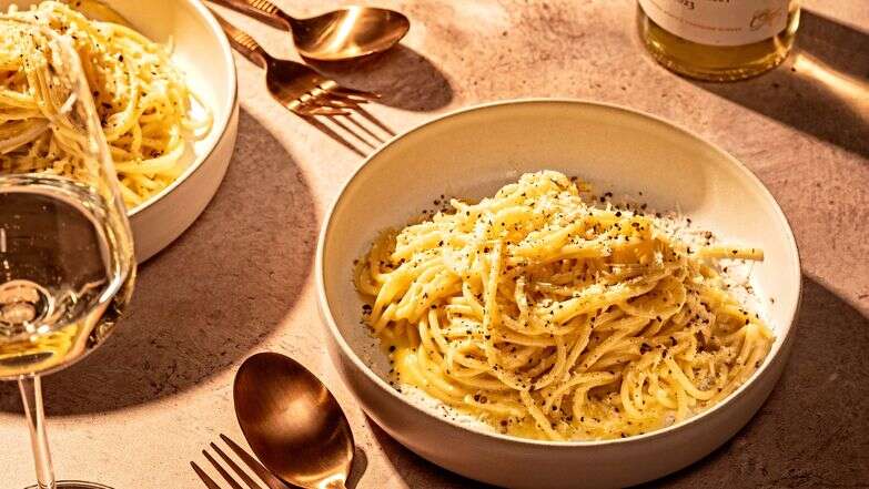 קאצ'ו א פפה | סקוט סוצ'מן; עיצוב אוכל: ליסה צ'רקסקי / הוושינגטון פוסט