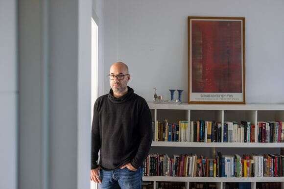 להילחם במבטים. חן מרקס | אבישג שאר–ישוב