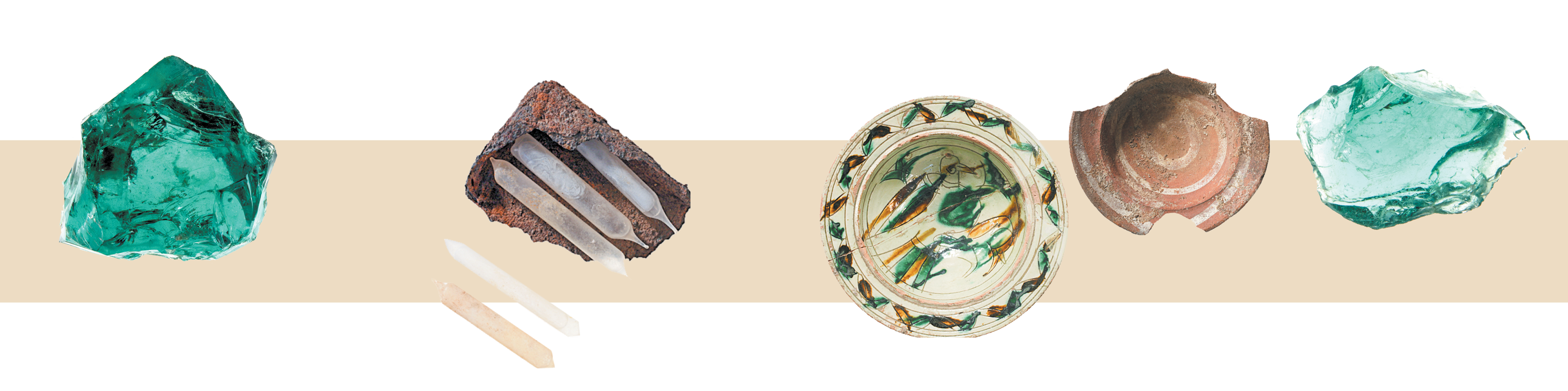 ממצאים מהחפירות, כולל אמפולות המורפיום ממלחמת העולם הראשונה | משלחת חפירות אפולוניה־ארשוף, פבל שרגו