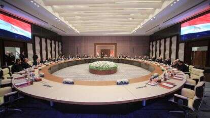 נציגים פלסטינים ומצרים בדיונים בקהיר על בחירת הוועדה הטכנית לניהול הרצועה, השבוע | EPA