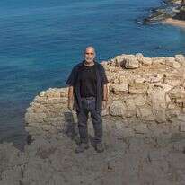 אוצרות בחול דף הבית | יוסי אלוני אוצרות בחול דף הבית | יוסי אלוני