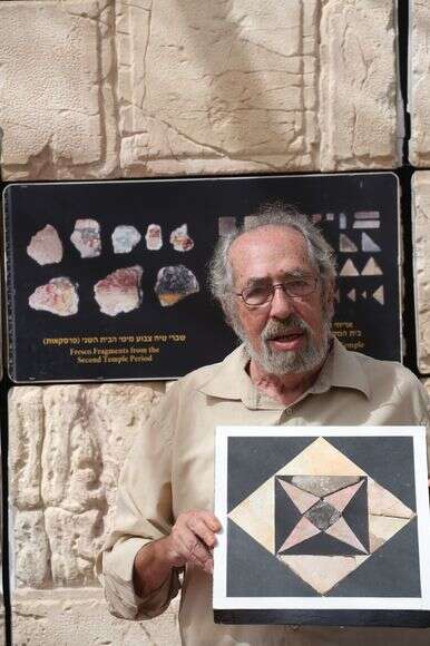 צילומי אריחי ריצוף הר הבית מימי הורדוס, 2016 | מרים צחי