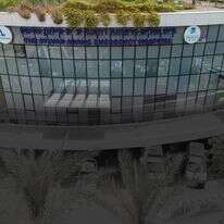 ללא כיסוי | מתניה טאוסיג, פלאש 90