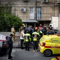 כוחות ההצלה והביטחון בזירת האסון בירושלים | חיים גולדברג, פלאש 90