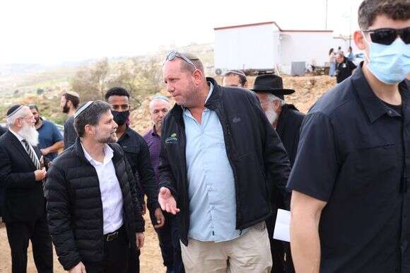 סמוטריץ' וירון רוזנטל בטקס הנחת אבן הפינה ליישוב החדש "יציב" בגוש עציון (שדמה לשעבר) | משה אפנזר