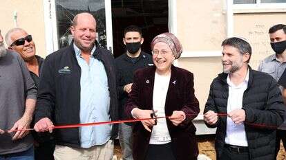 סמוטריץ', סטרוק וירון רוזנטל בטקס הנחת אבן הפינה ליישוב החדש "יציב" בגוש עציון (שדמה לשעבר) | משה אפנזר