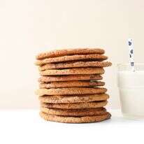 עוגיפלצת: העוגיות הקריספיות, הדקיקות והעצומות | אפרת ליכטנשטט