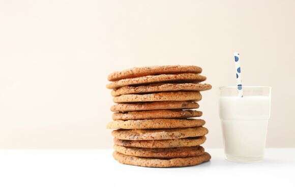 עוגיפלצת: העוגיות הקריספיות, הדקיקות והעצומות | אפרת ליכטנשטט