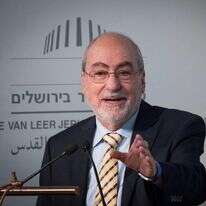 נשיא בית המשפט העליון לשעבר, אשר גרוניס | יונתן זינדל, פלאש 90