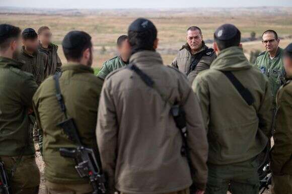 הרמטכ"ל אייל זמיר בשיחה עם לוחמים חרדים | דובר צה"ל הרמטכ"ל אייל זמיר בשיחה עם לוחמים חרדים | דובר צה"ל