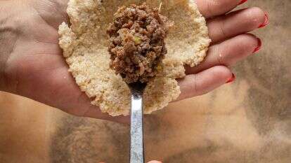 קובות | גיא אשכנזי, Agency Karela