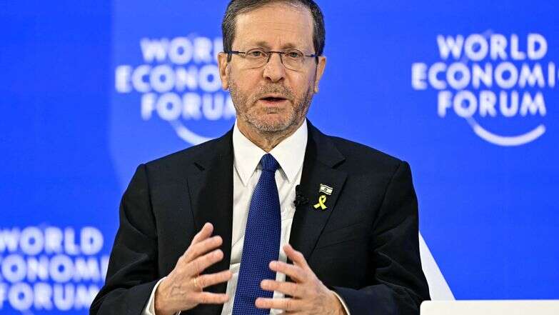 הנשיא הרצוג בדאבוס | AFP