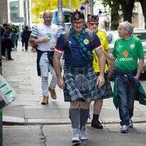 אירים ברחובות דבלין | משה שי , פלאש 90