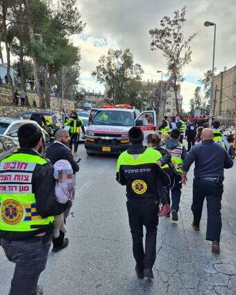 אצלינו בגן דף הבית | צוות הצלה, מד"א אצלינו בגן דף הבית | צוות הצלה, מד"א
