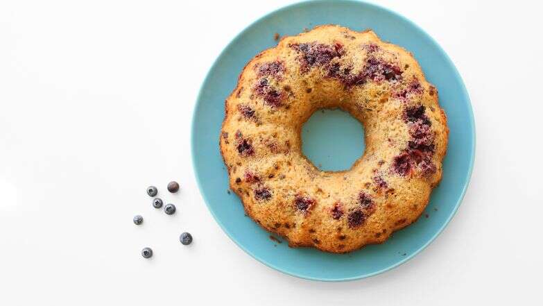 העוגה הפרווה שאף אחד לא מרגיש | אפרת ליכטנשטט העוגה הפרווה שאף אחד לא מרגיש | אפרת ליכטנשטט