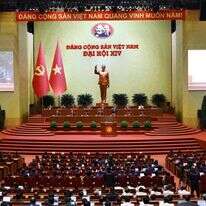 ה מבט כללי על מושב הסיום של הקונגרס הלאומי ה-14 של המפלגה הקומוניסטית של וייטנאם במרכז הכנסים הלאומי בהאנוי | EPA/סוכנות הידיעות הווייטנאמית ה מבט כללי על מושב הסיום של הקונגרס הלאומי ה-14 של המפלגה הקומוניסטית של וייטנאם במרכז הכנסים הלאומי בהאנוי | EPA/סוכנות הידיעות הווייטנאמית