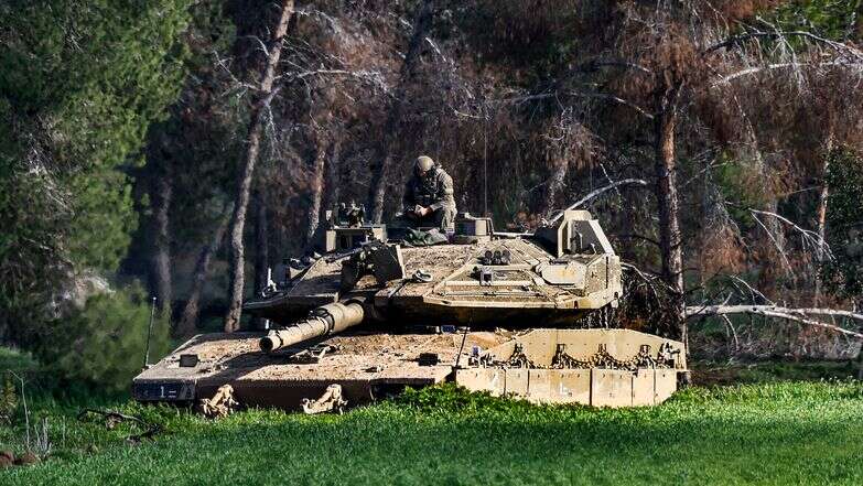 עד מתי מרץ 97 דף הבית | צפריר אביוב, פלאש 90