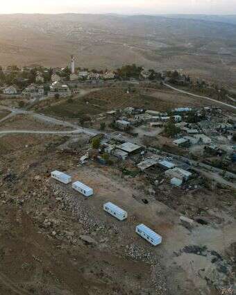 היישוב כרמל | דוברות הר חברון היישוב כרמל | דוברות הר חברון