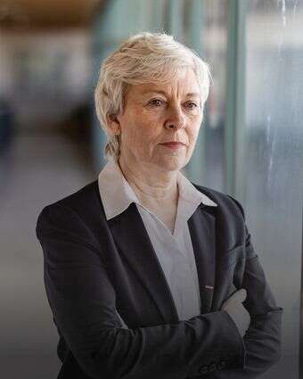 אני נותנת לאירופה חמש שנים | נעמה שטרן אני נותנת לאירופה חמש שנים | נעמה שטרן