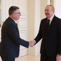שר החוץ גדעון סער בפגישה עם נשיא אזרבייג'ן אילהם אלייב | שלו מן שר החוץ גדעון סער בפגישה עם נשיא אזרבייג'ן אילהם אלייב | שלו מן