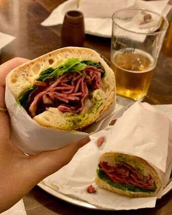 המלך ג'ורג'י דף הבית | ג'ו ונאוה